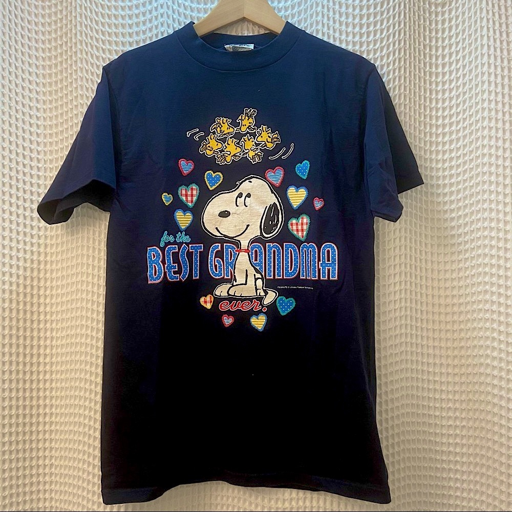 Vintage Peanuts Original Best Grandma Snoopy Shirt Gem